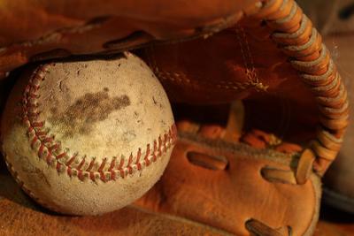 No gloves, no problem! A look at vintage baseball and the evolution of rule  changes for America's pastime – New York Daily News