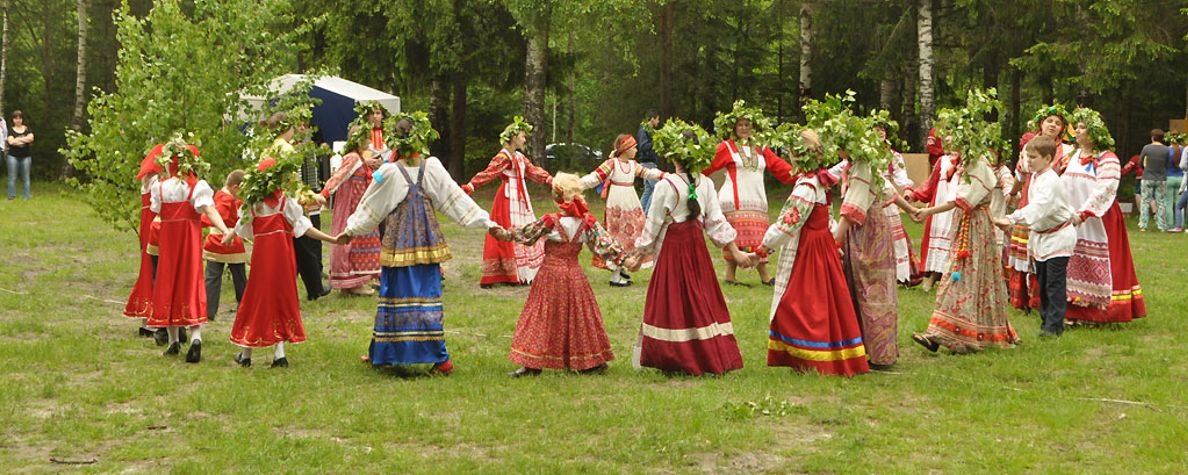 Картинка хоровод