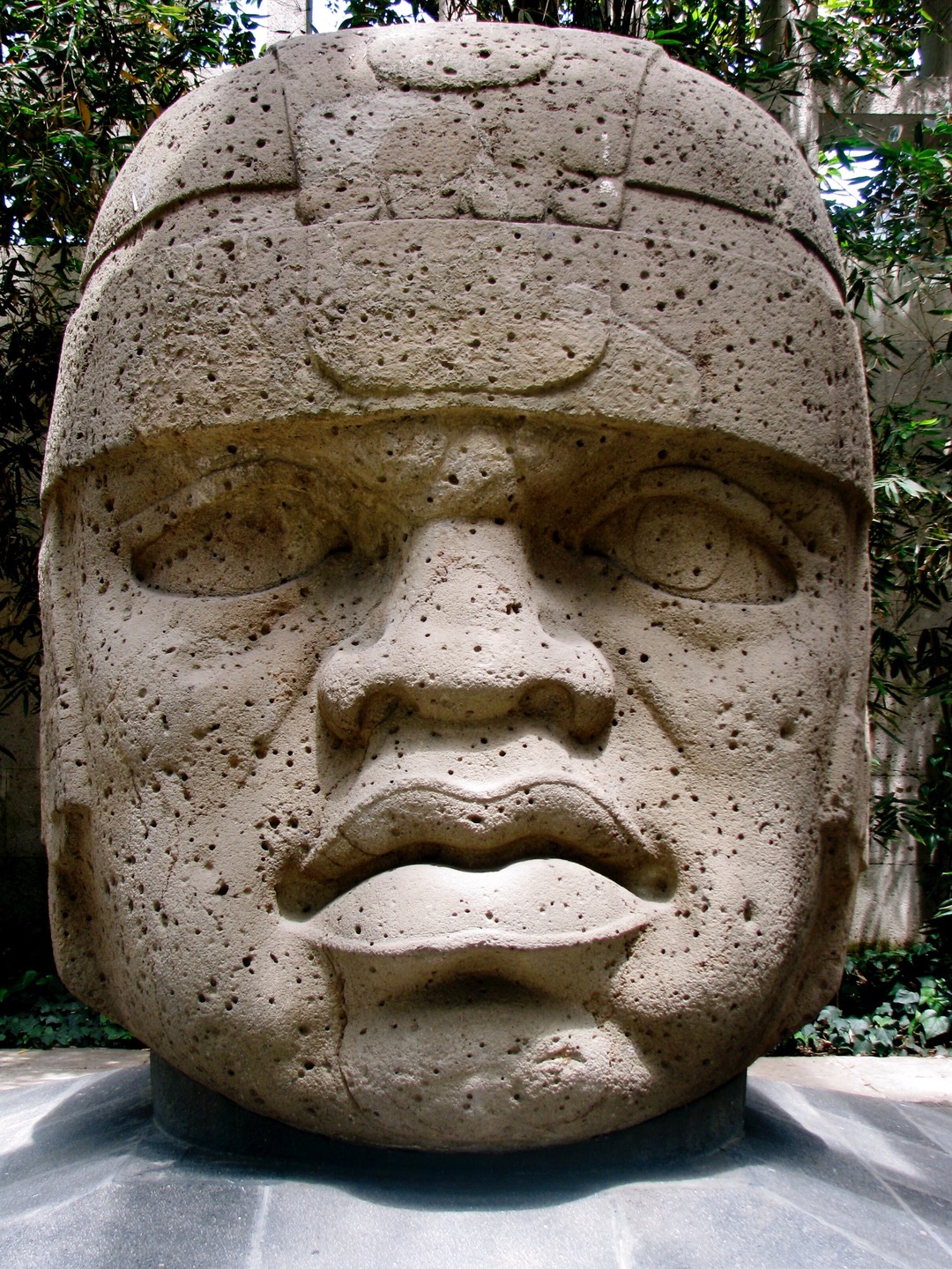 five-colossal-olmec-heads-from-la-venta-san-lorenzo