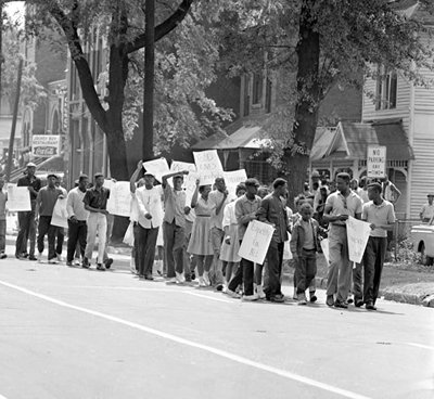 Children in the streets peacefully protesting in the Children's Crusade.
