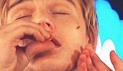 e0edff06f0f68bbb876a02465712f53b.gif