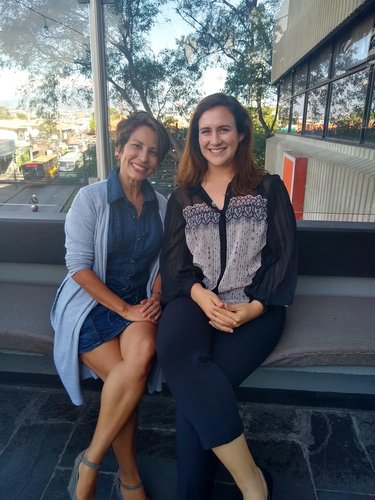 Ivette Reece My counterpart Ivette and I present at IST (smash hit, por supuesto ...