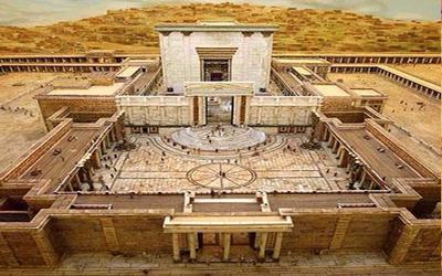 Solomon builds the temple.