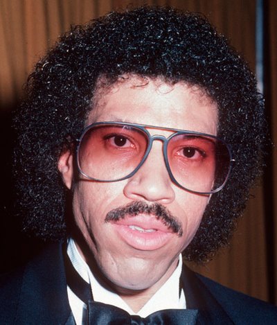 Invention of the Jheri Curl 1980: