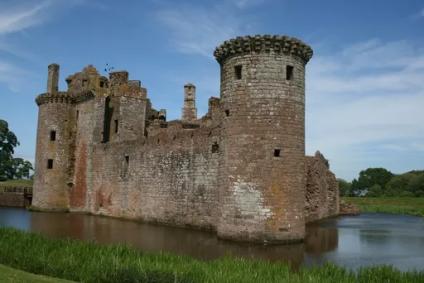 Medieval Castles to Renaissance Palaces | Sutori