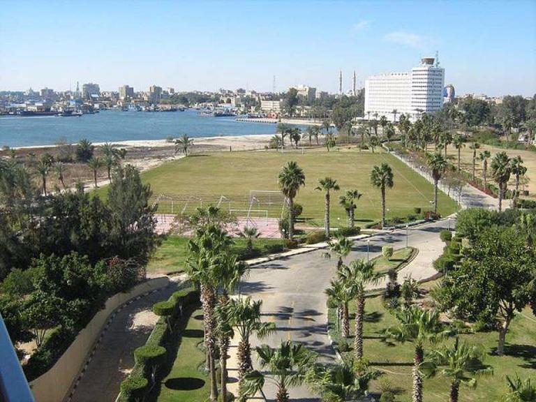Исмаилия. Исмаилия город в Египте. Исмаилия Суэцкий канал. Озеро Тимсах Египет. Канал Исмаилия.