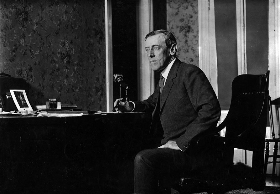 (1913)