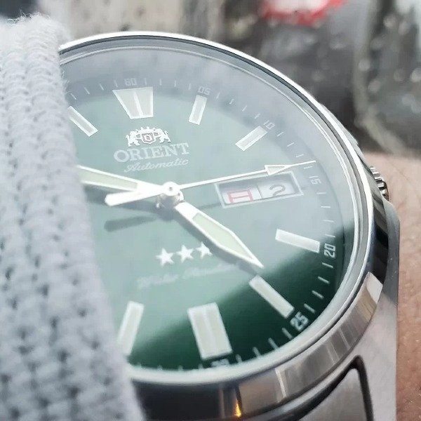 Giá đồng hồ Orient 3 sao cổ Tìm hiểu về giá trị và các mẫu nổi bật 6 Giá đồng hồ Orient 3 sao cổ Tìm hiểu về giá trị và các mẫu nổi bật