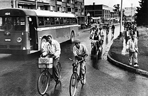 Blacks rode bikes, walked, and carpooled to avoid using the city buses ...