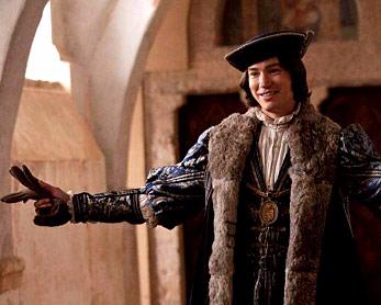 tom wisdoms as count paris