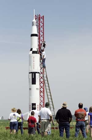 Largest Model Rockets English, Xinhua. Largest Saturn V model rocket takes flight. Digital ...