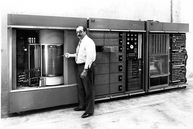 1953 - IBM