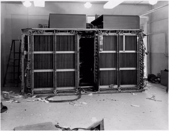 Univac Memory http://www.computer-history.info/Page4.dir/pages/Univac.dir/