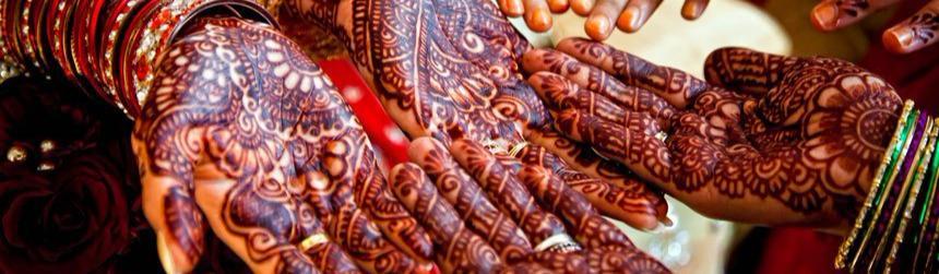 Why is Mehandi Applied to the Bride and Groom before Marriage? | by Rinku  Mehandi Artist | Medium