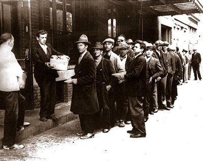 People waiting for bread praying to feed there family in the Great ...