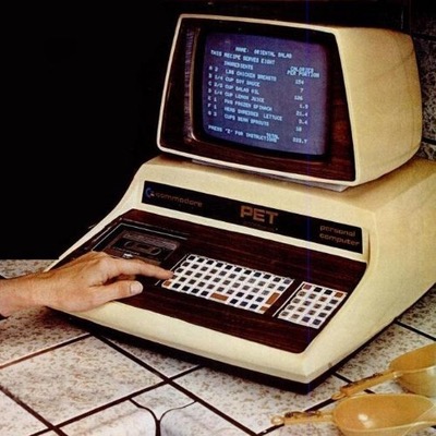 1979: Over half a million computers are in use in the United States.