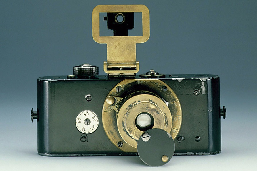 Color Camera Invention The camera was invented in 1913 by Oskar Barnack. The camera would ...