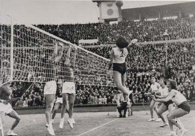 women's volleyball