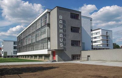 Bauhaus Building, Dessau- Walter Gropius (1925-1926)