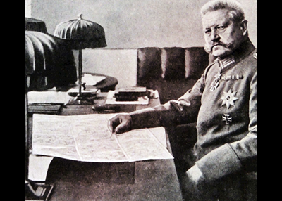 1932