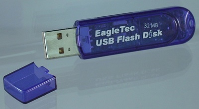 [2000] USB Flash Drive