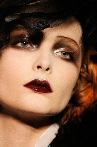 100 años de belleza, la evolución de las tendencias de maquillaje de 1920 a  2020 - Cultura Inquieta