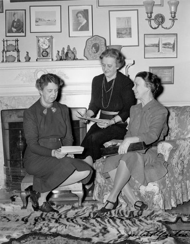 Image 10. First Lady Eleanor Roosevelt (left) meeting with her aides ...