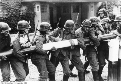 Lengyelország megtámadása a II. világháború kezdete 1939. szeptember 1.