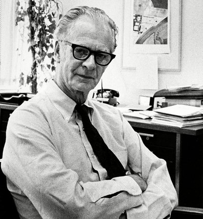 Model S R Skinner AP/REX/Shutterstock.com