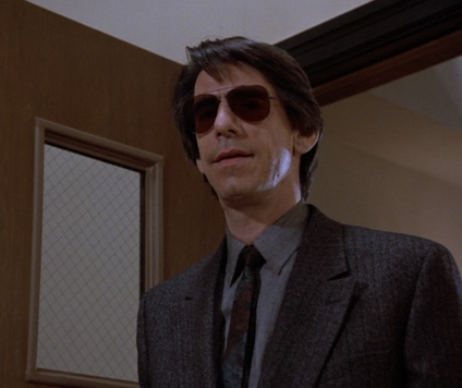 Richard Belzer in Moonlighting (1985)