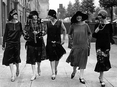 1940s Fashion: Clothing Styles, Trends, Pictures & History